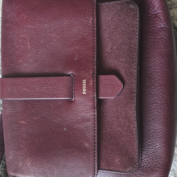 Fossil Kinley Leather Suede Crossbody Handbag Fig/Maroon/Wine Color Multi Pocket - Picture 2 of 6